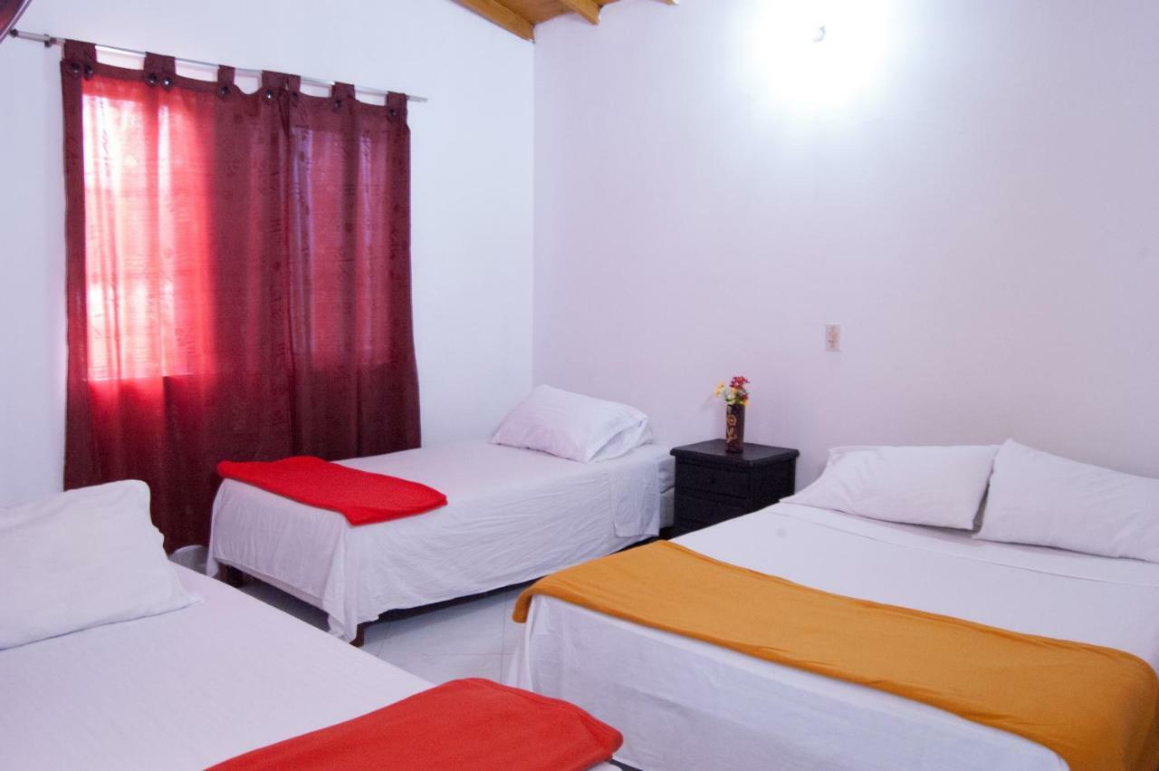 Hotel Recuerdos Del Estadio メデジン エクステリア 写真